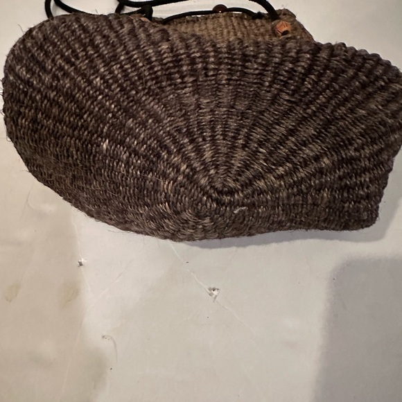 Burlap type Shell Shoulder Bag - Picture 6 of 7